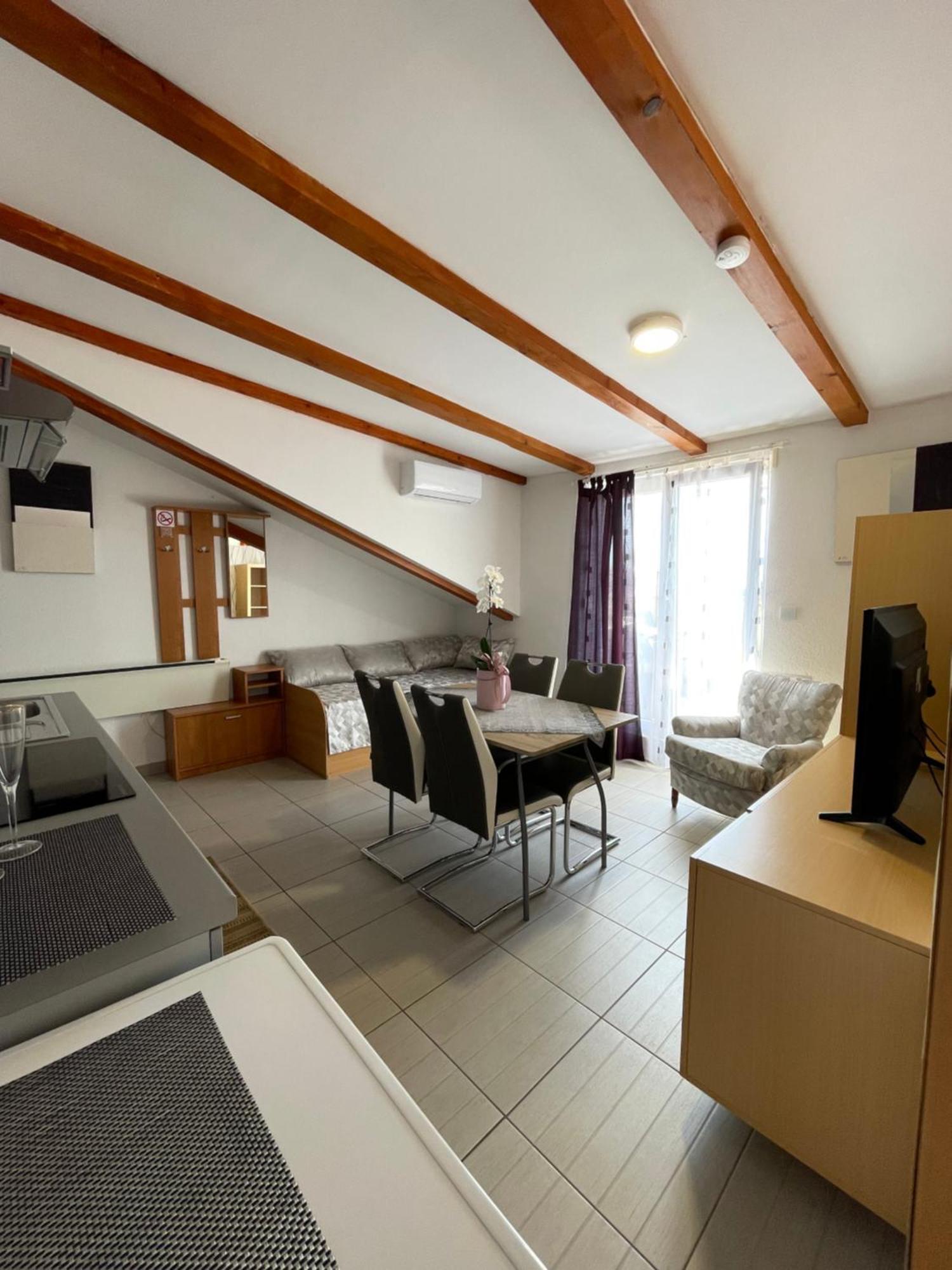 Apartman Sertic Nenad Ровінь Екстер'єр фото